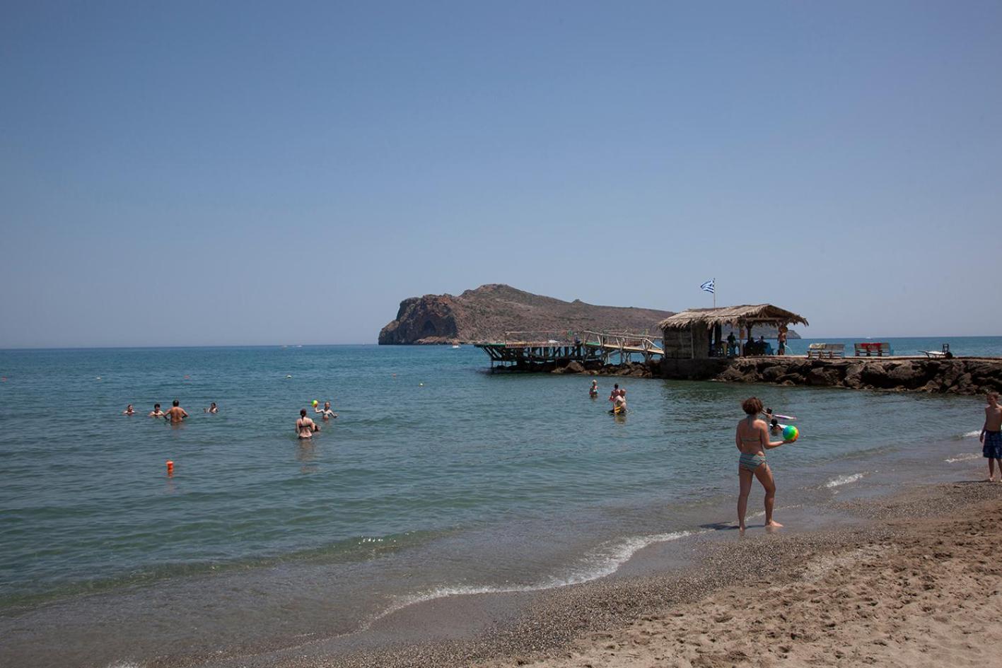 Litinakis Sea View & Litinakis Garden View 700 Meters Away Διαμέρισμα